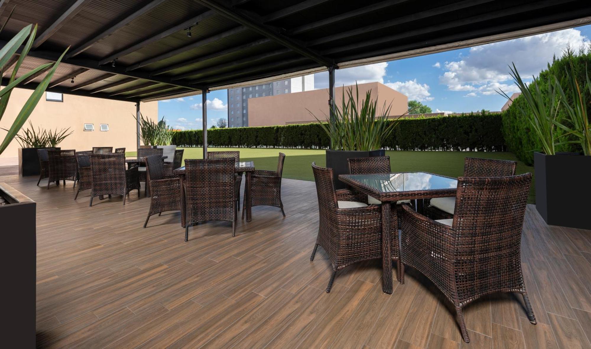 Hotel Courtyard By Marriott San Luis Potosí Extérieur photo