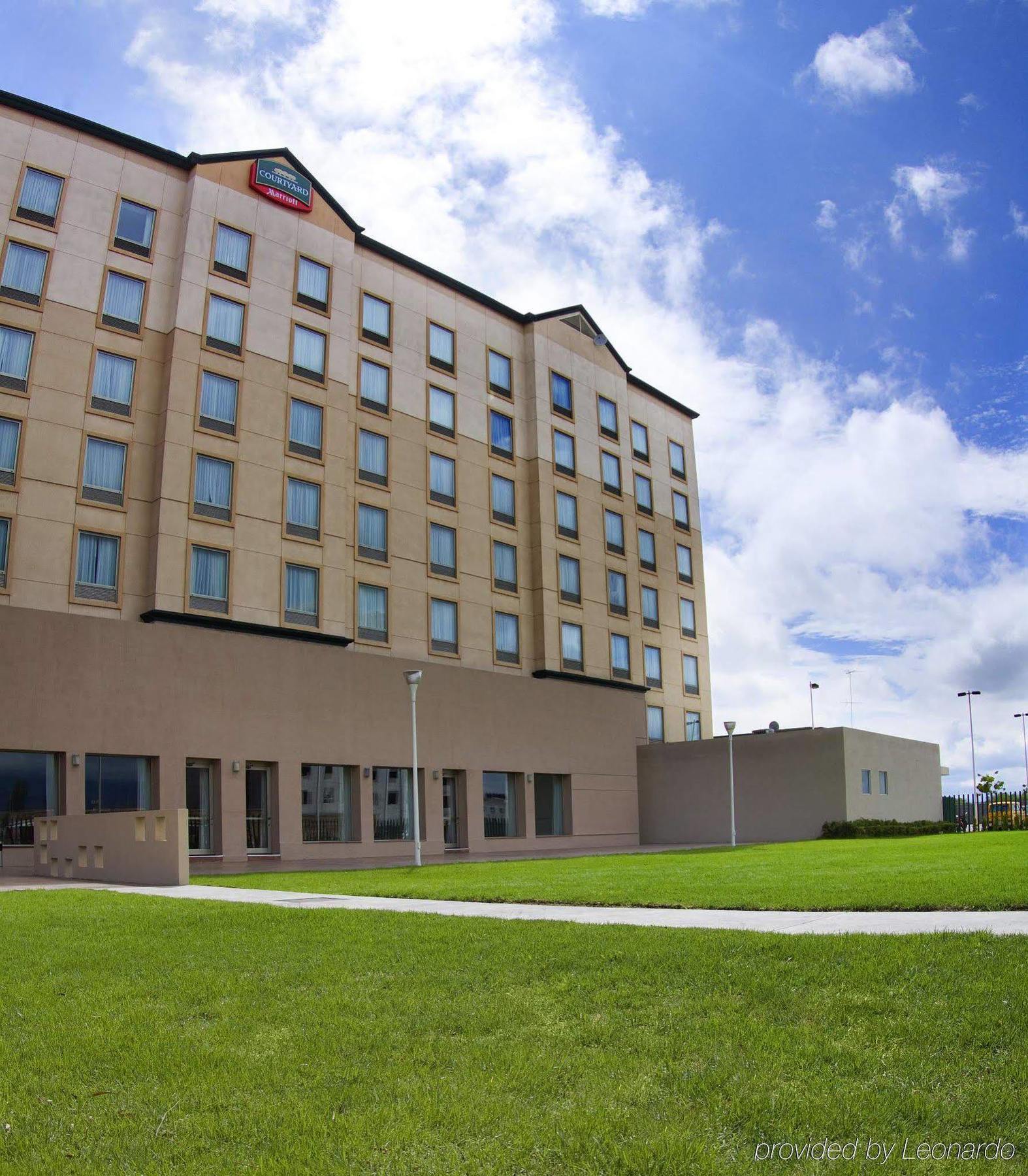 Hotel Courtyard By Marriott San Luis Potosí Extérieur photo