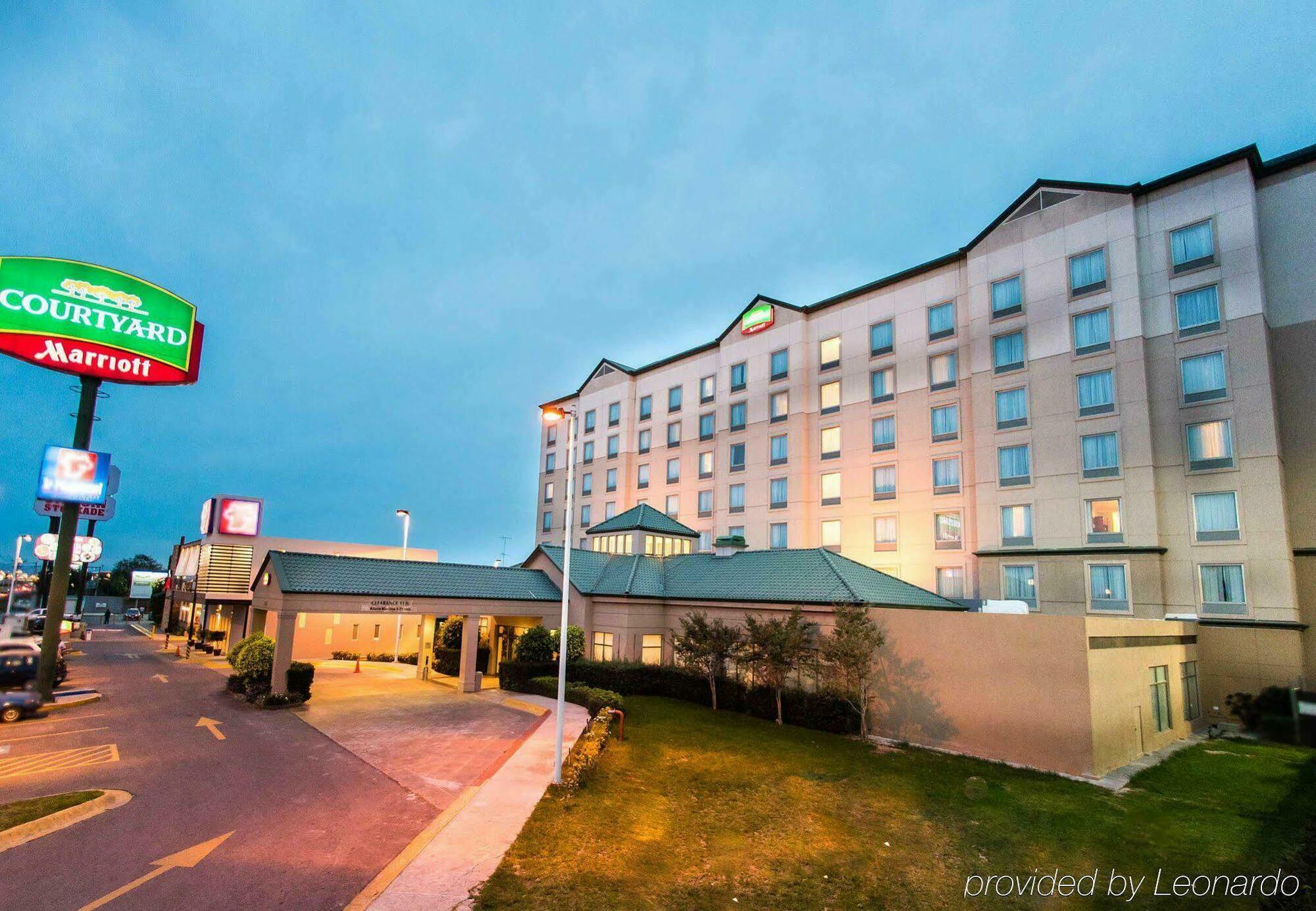 Hotel Courtyard By Marriott San Luis Potosí Extérieur photo